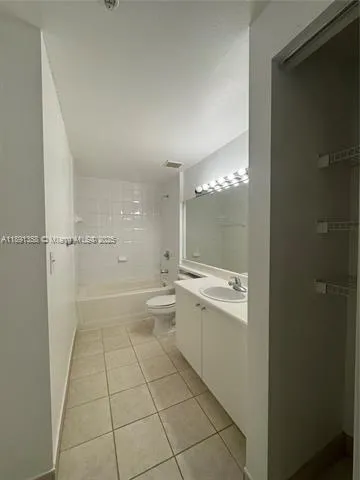 8000 N Nob Hill Rd, #101