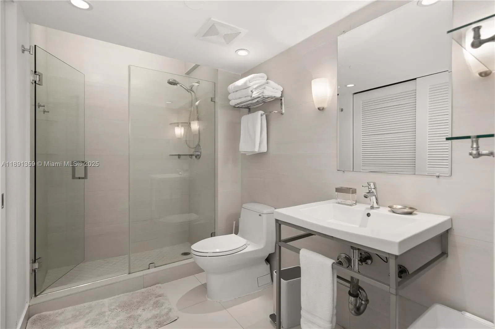 101 Crandon Blvd, #379