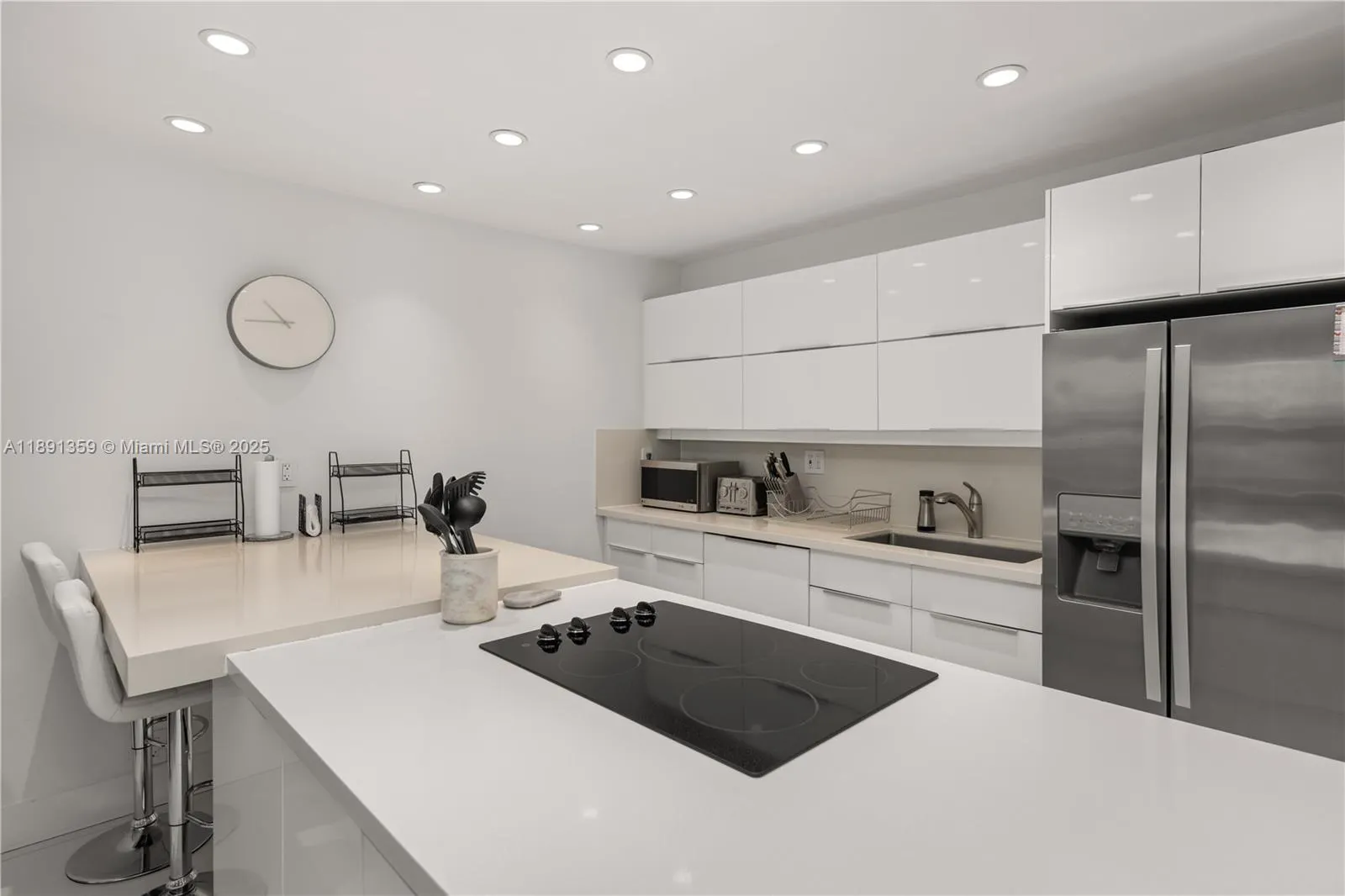101 Crandon Blvd, #379