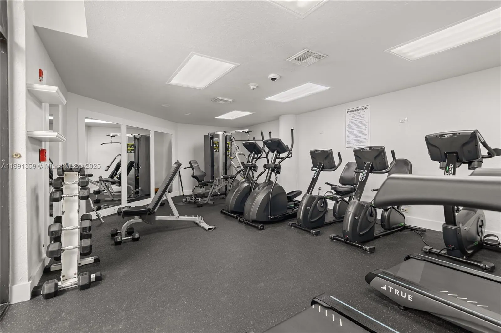 101 Crandon Blvd, #379