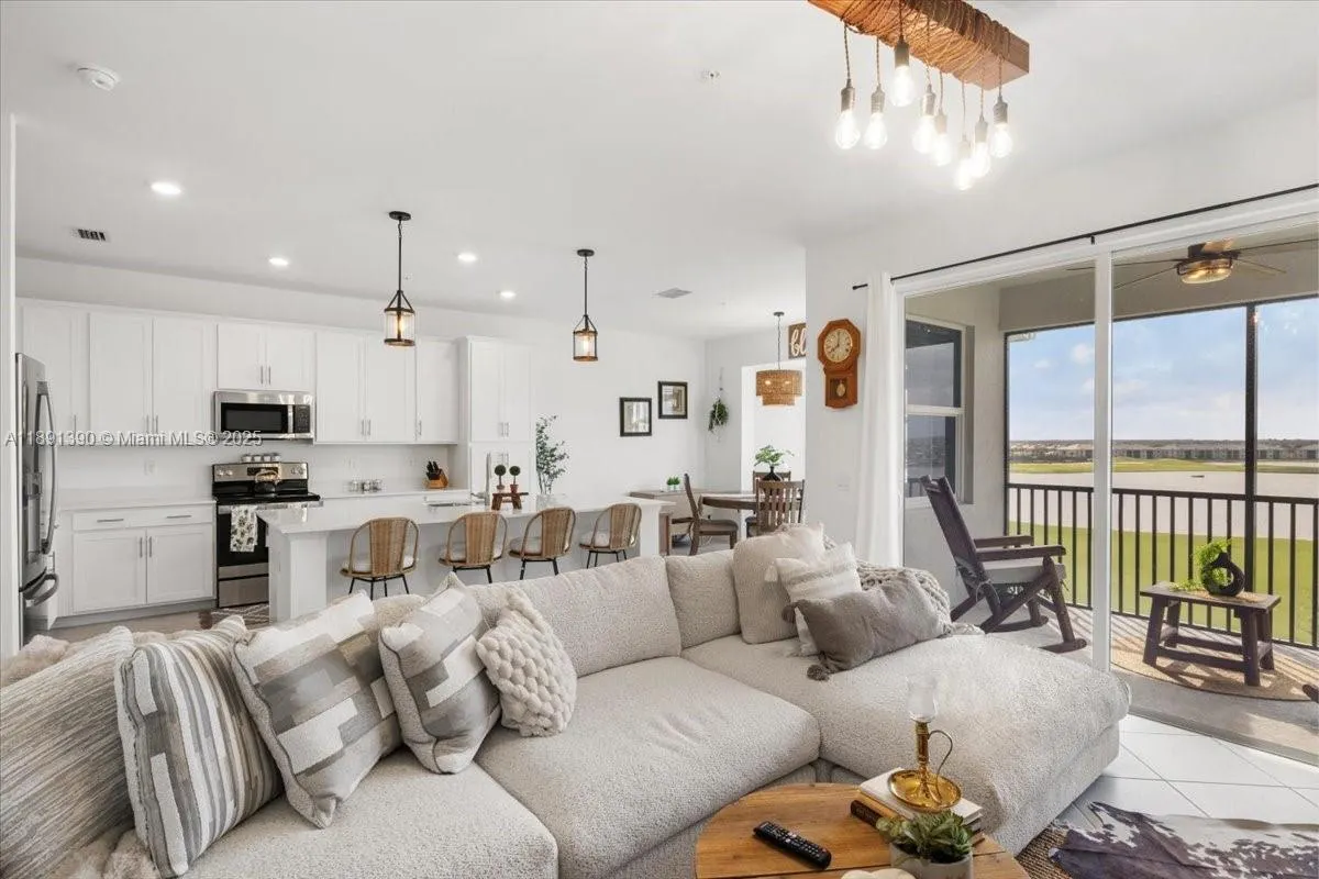 5715 Double Eagle Circle, #4446