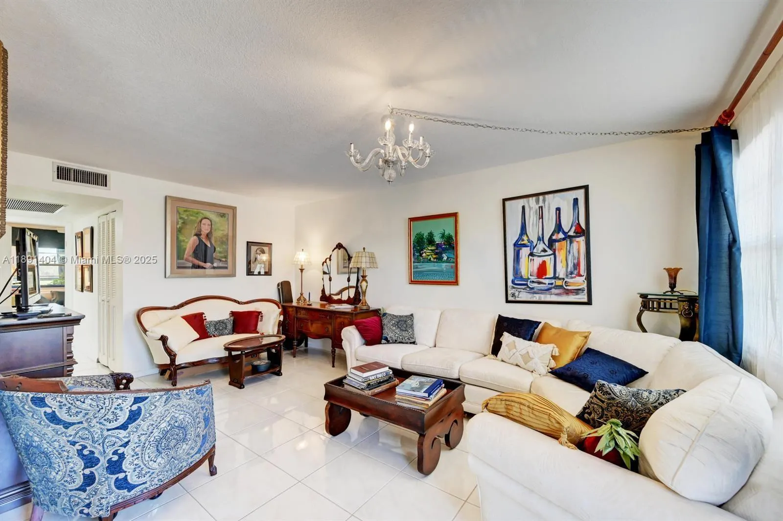 2049 NewCastle C, #2049
