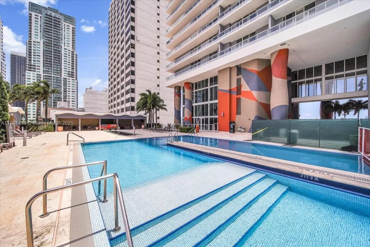 50 Biscayne Blvd, #512