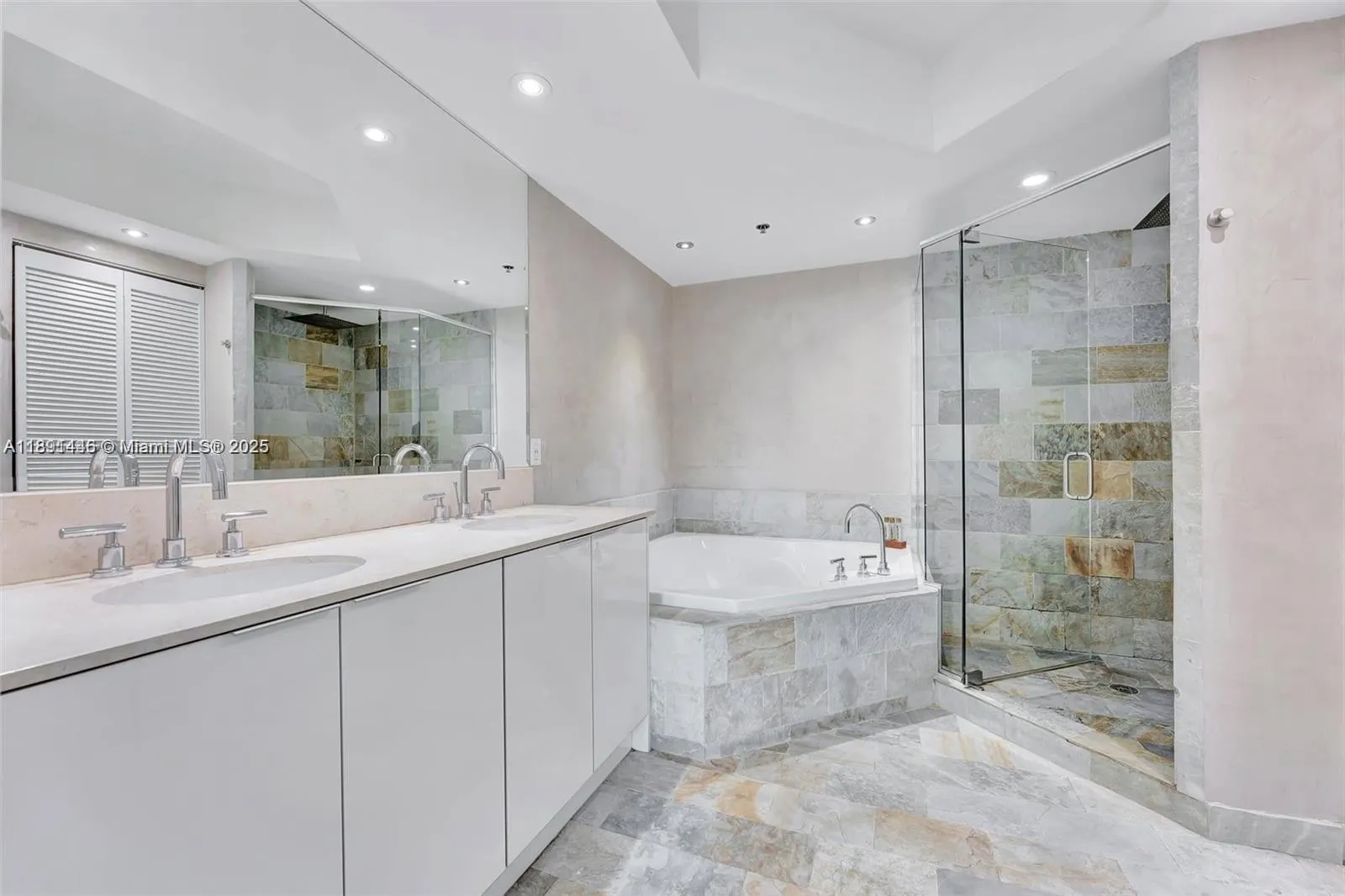 2641 N Flamingo Rd, #603N