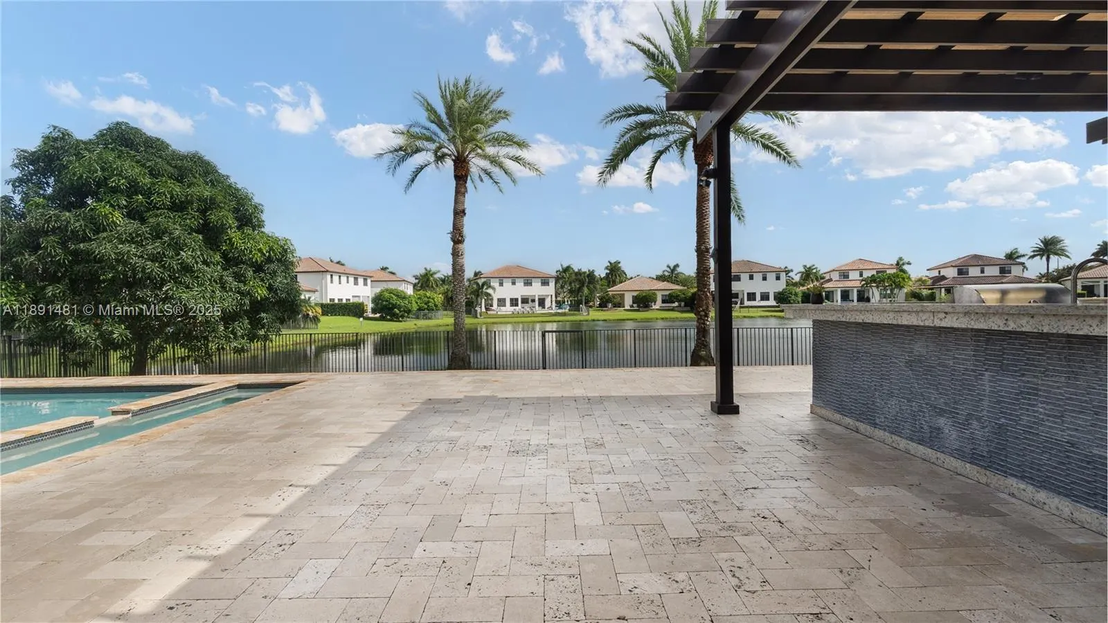 8320 NW 30th St