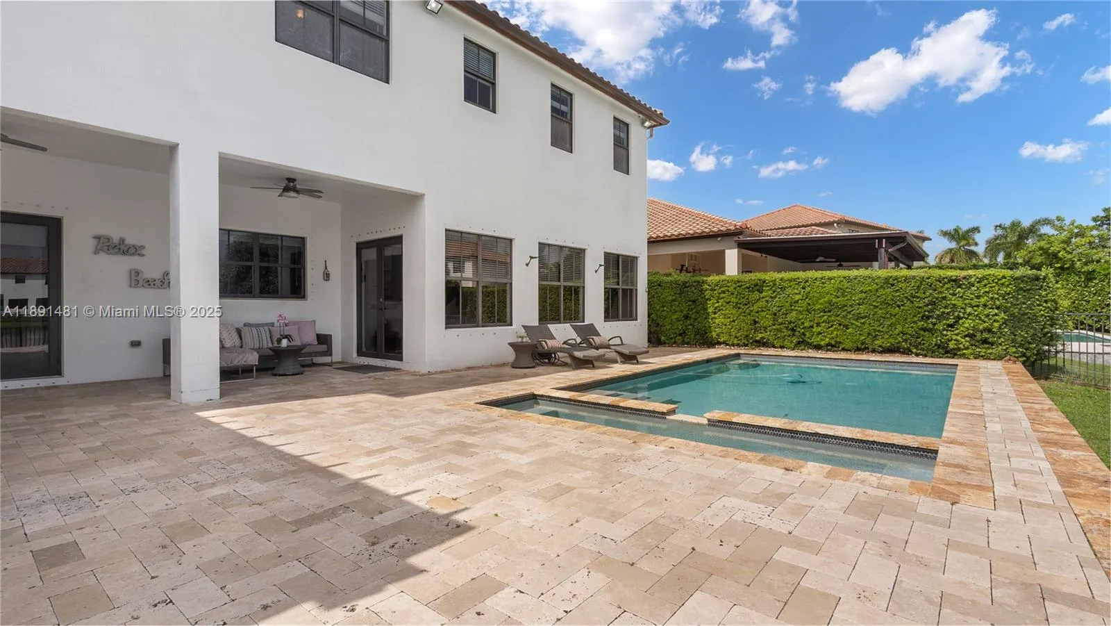 8320 NW 30th St