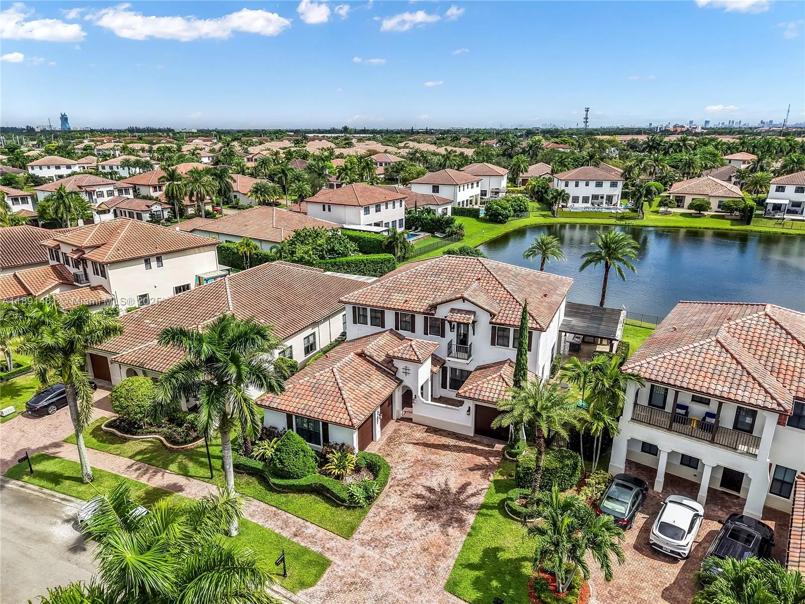 8320 NW 30th St