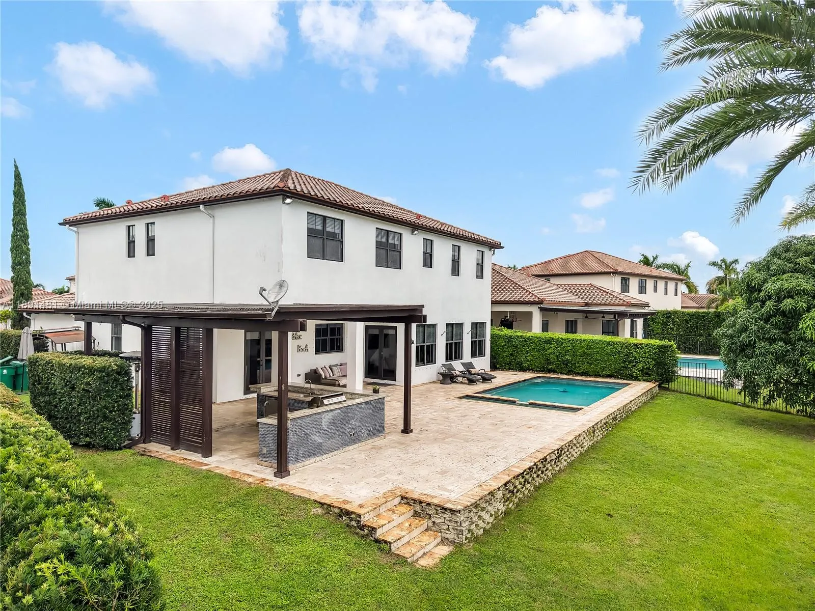 8320 NW 30th St