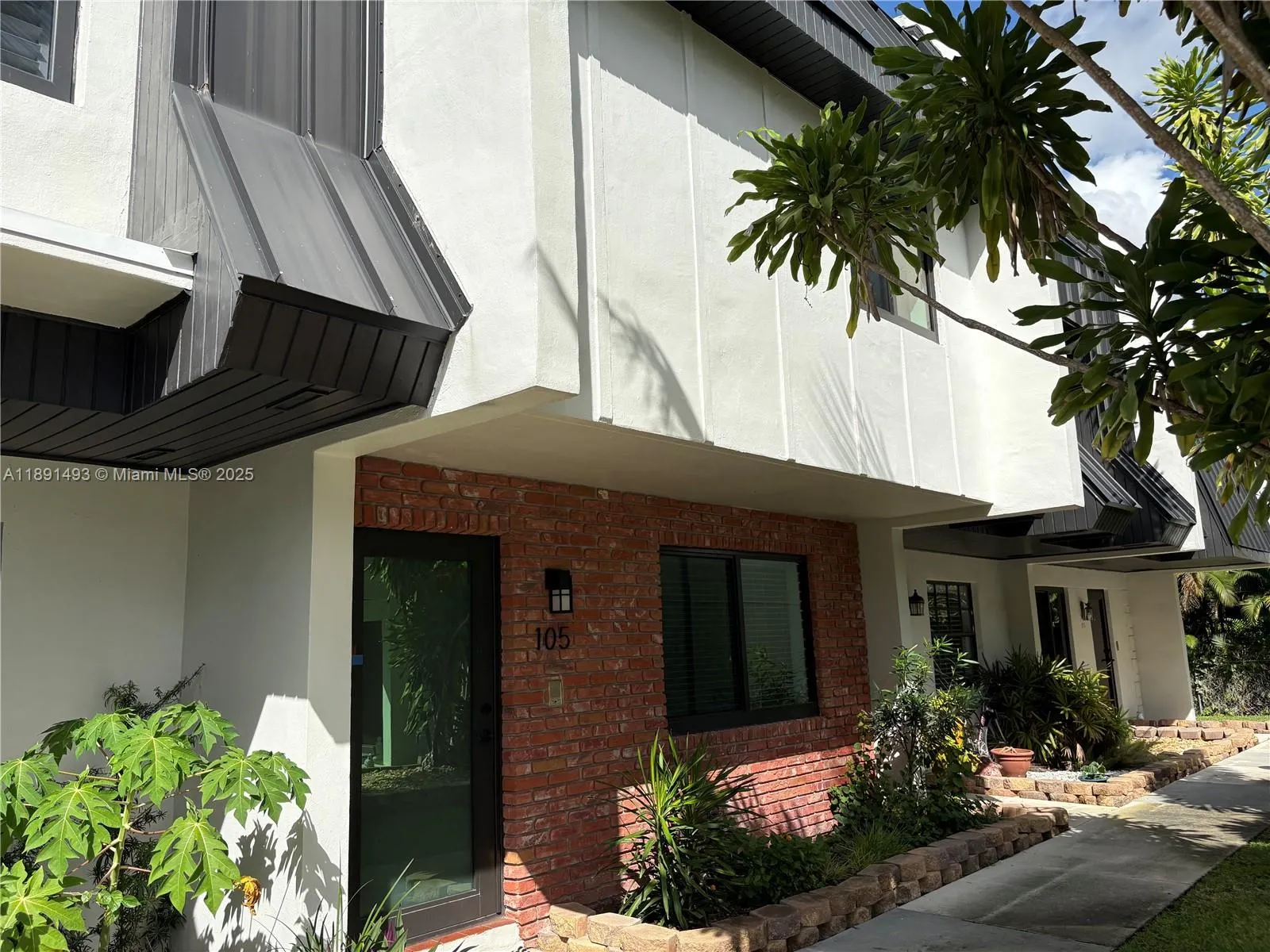 5555 Ludlam Rd, #25