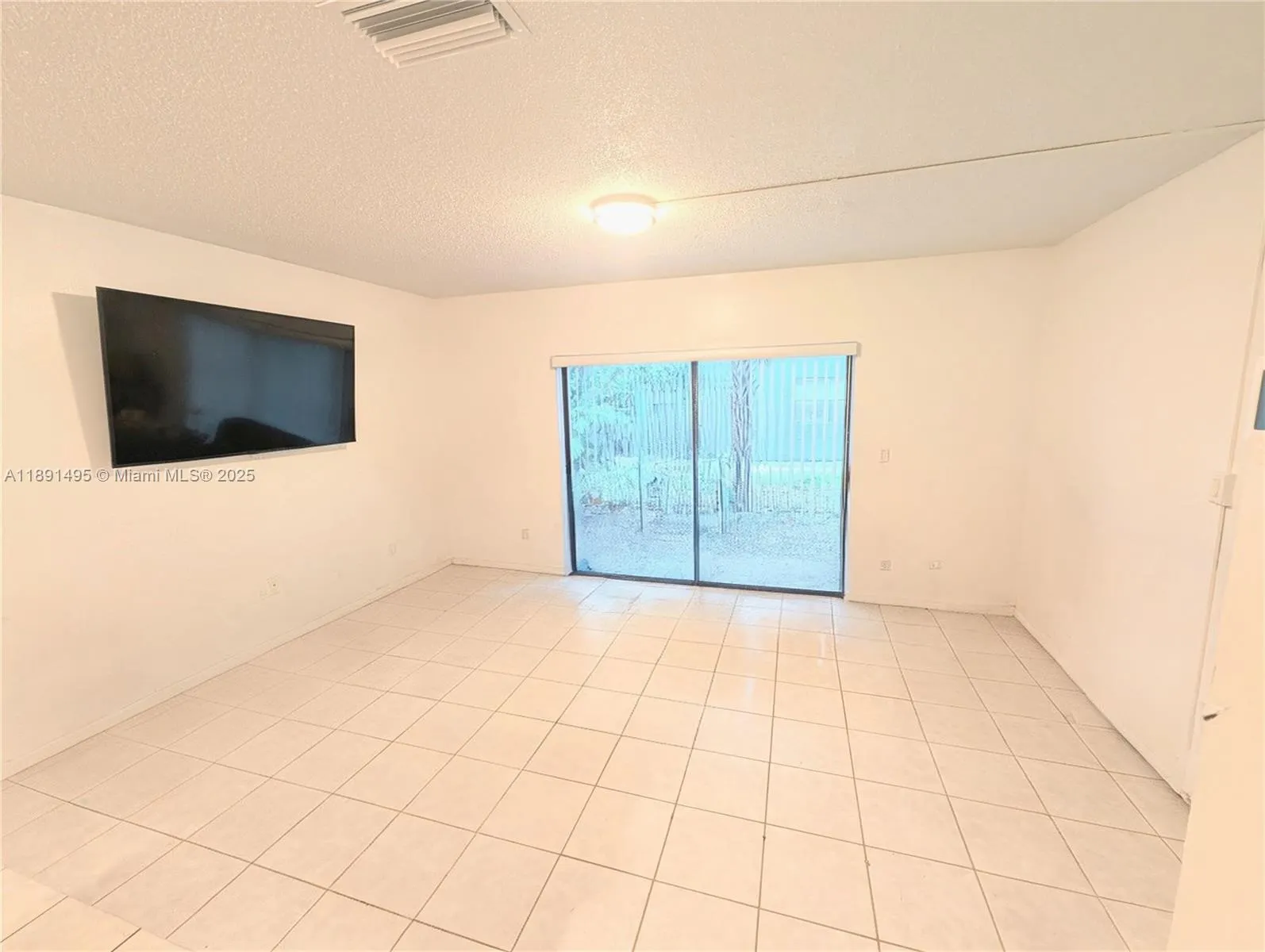 8958 W Sample Rd, #8958