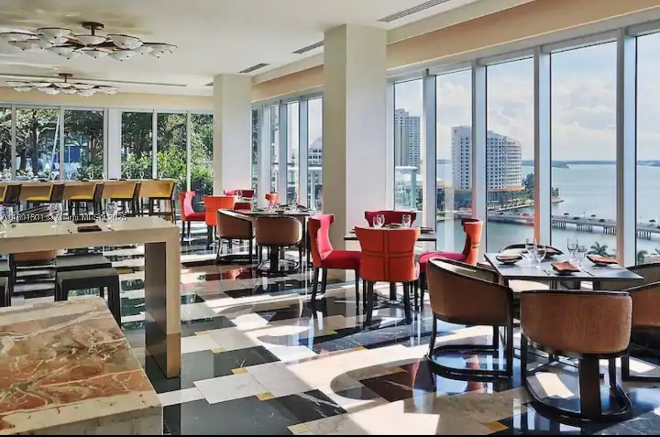 495 Brickell Ave, #3706