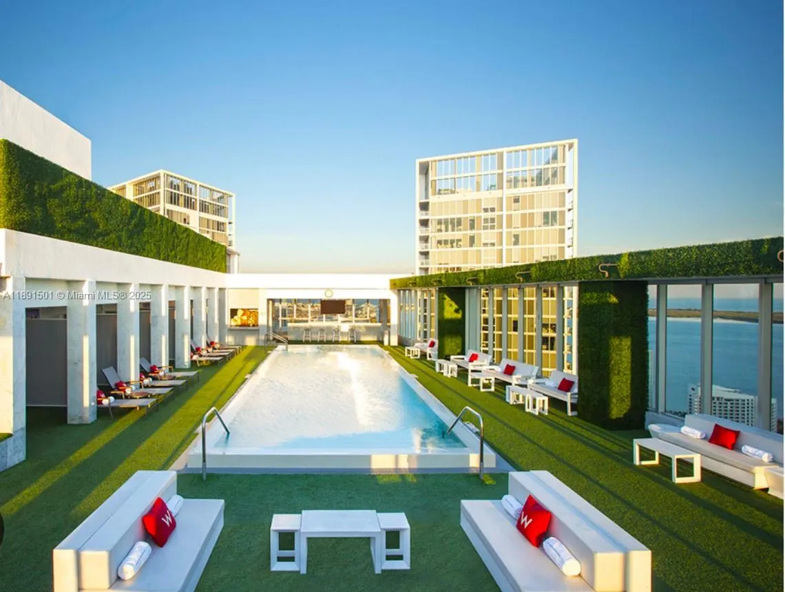 495 Brickell Ave, #3706