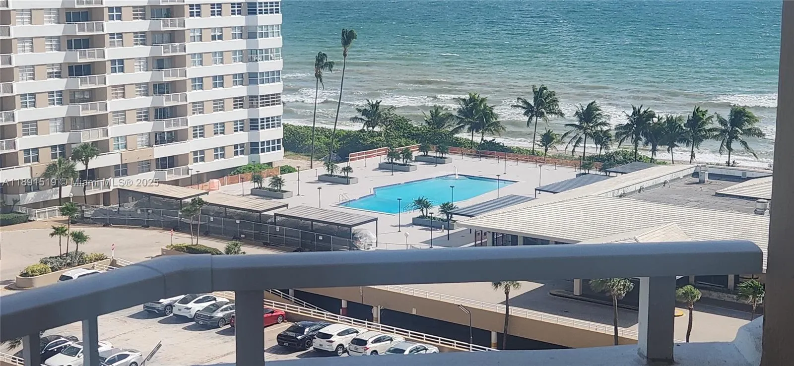 1980 S OCEAN DR, #9M