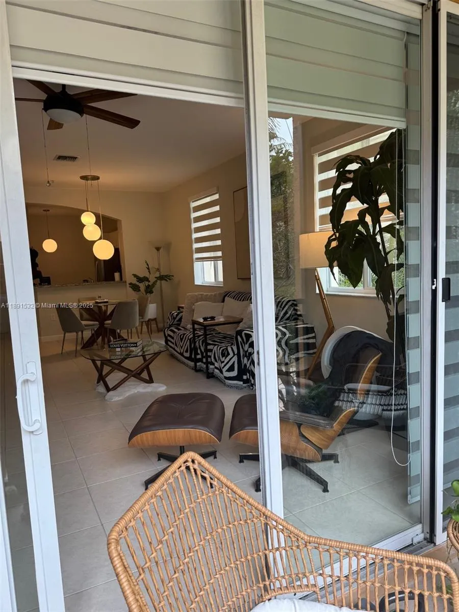 2900 NW 125th Ave, #3-325