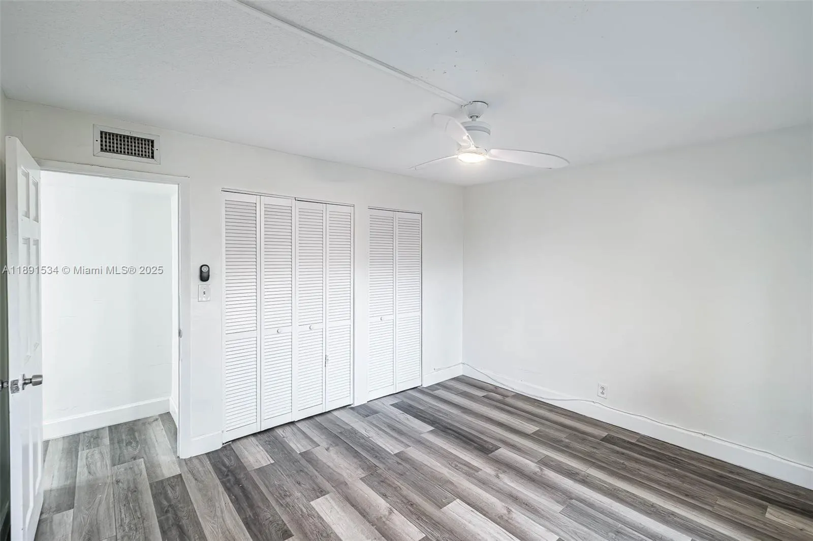 2025 Miami Rd, #3B