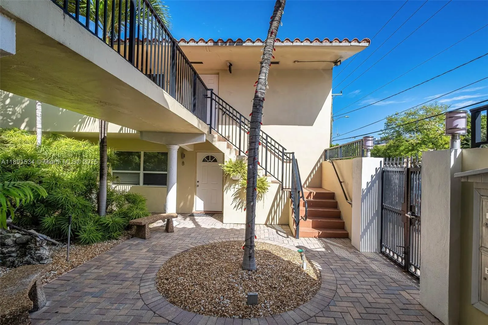 2025 Miami Rd, #3B