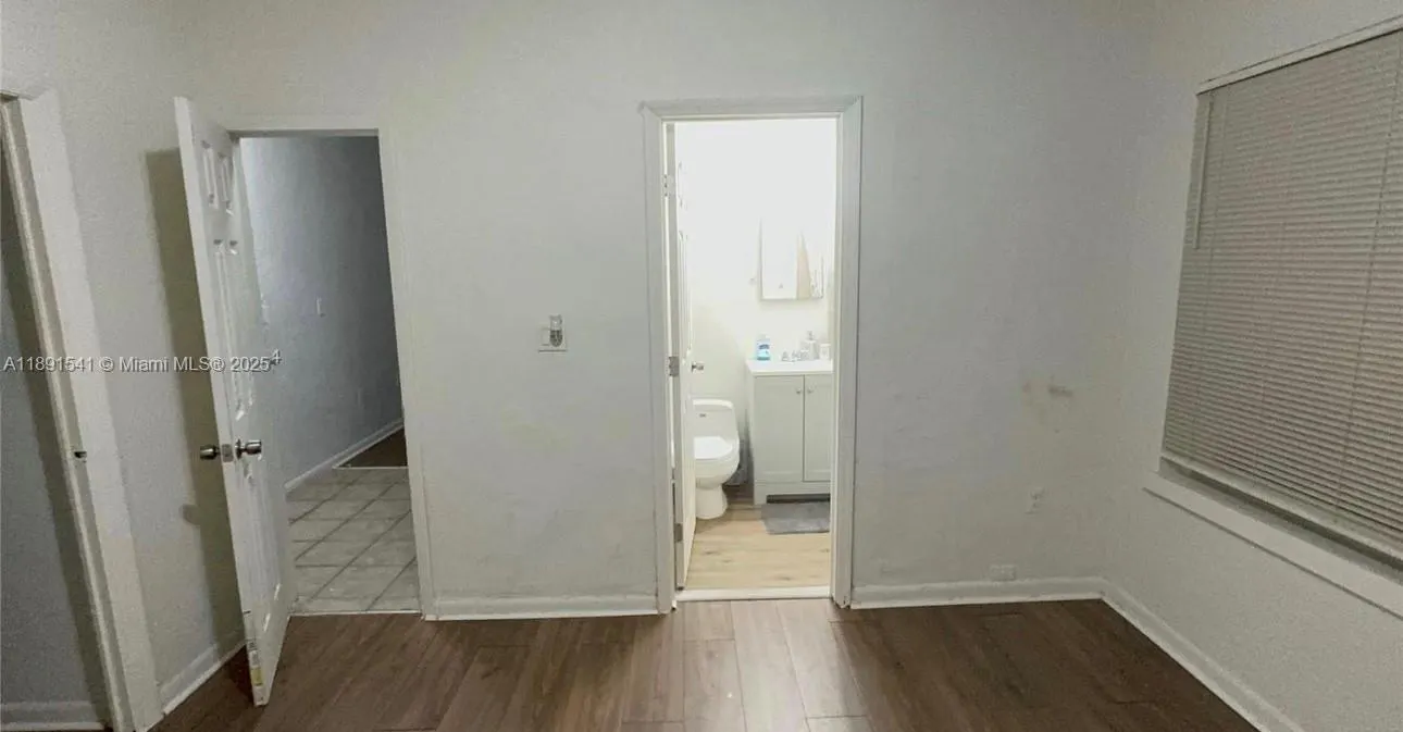 1555 Pennsylvania Ave, #102