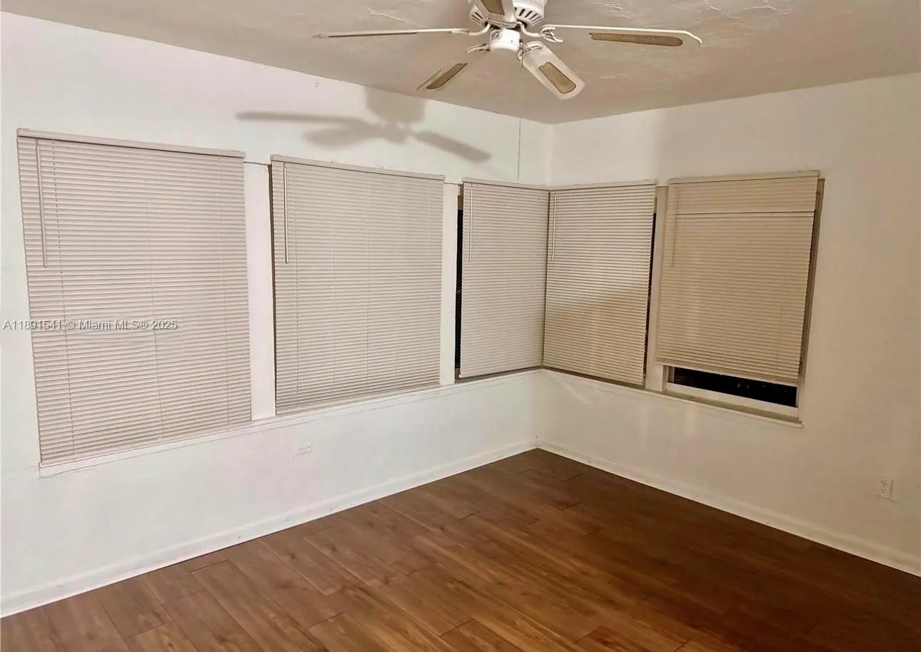 1555 Pennsylvania Ave, #102