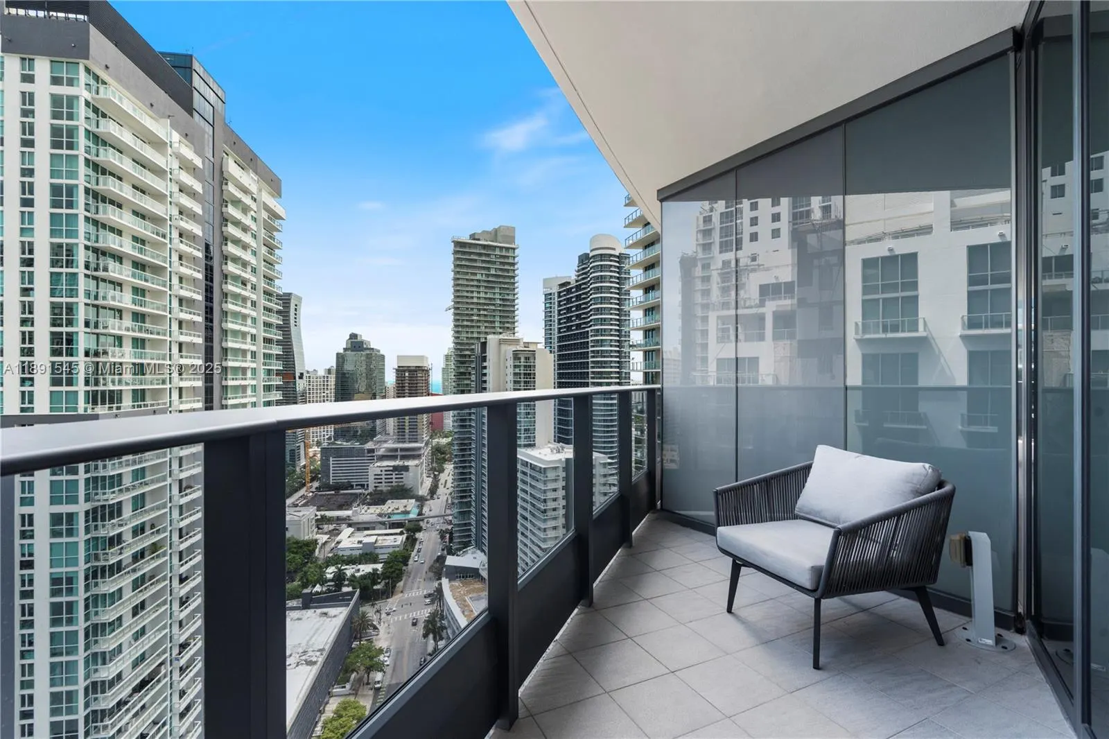 1000 Brickell Plz, #3401