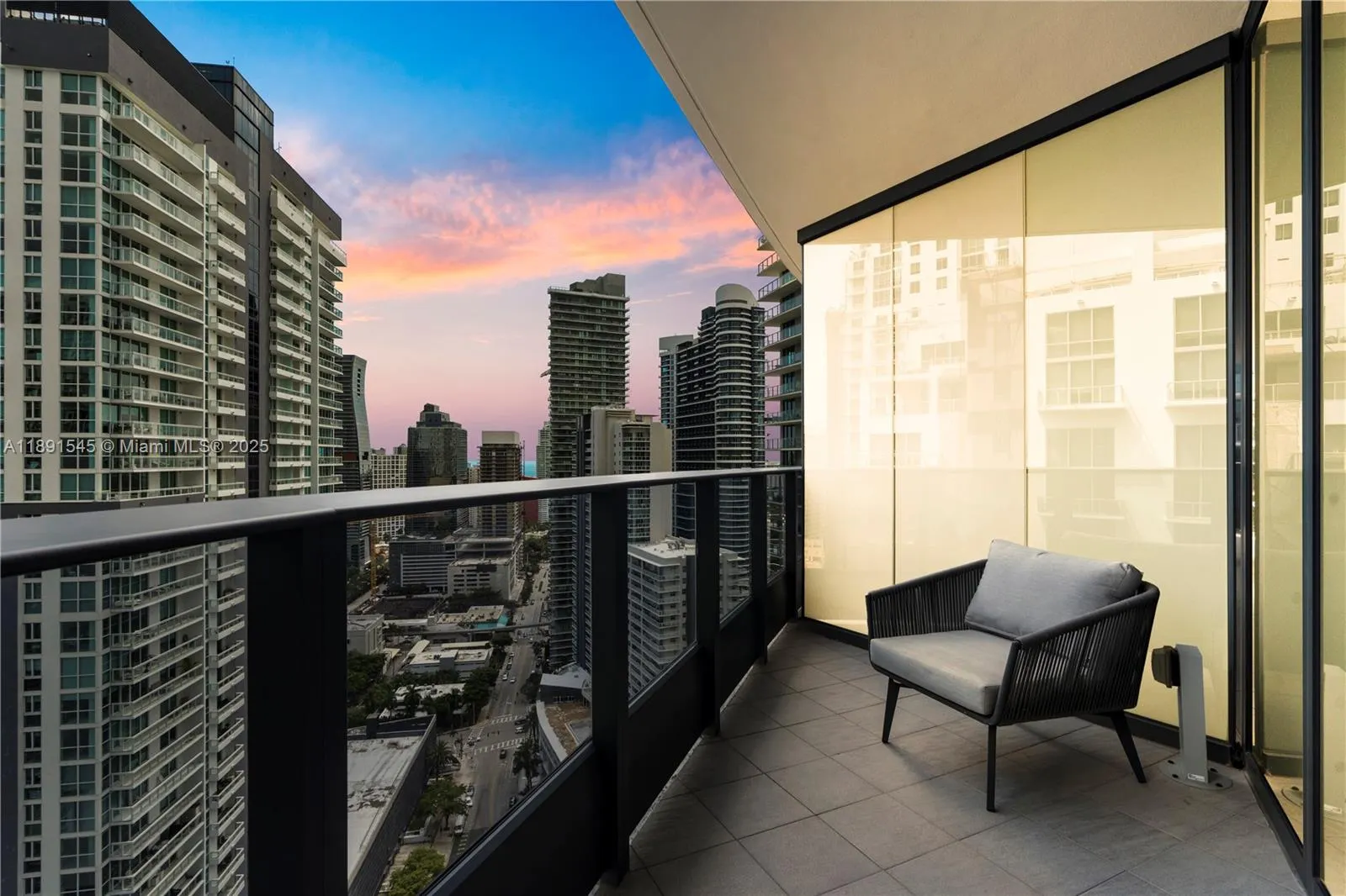 1000 Brickell Plz, #3401