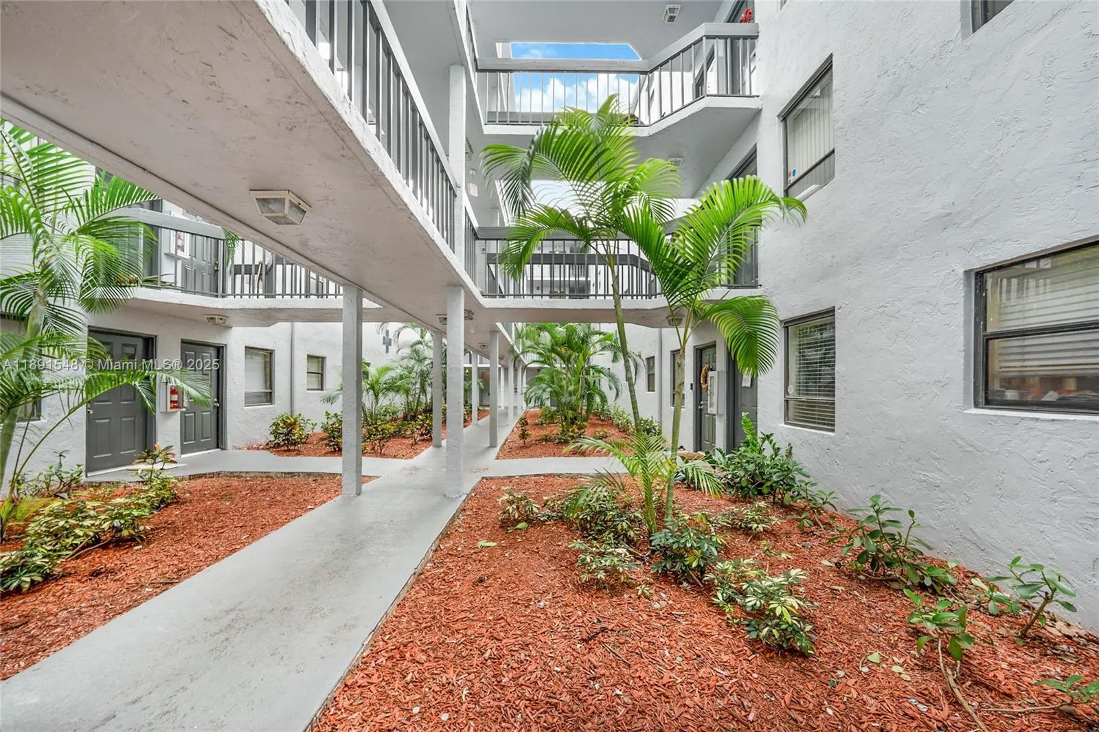 1820 N Congress Ave, #108
