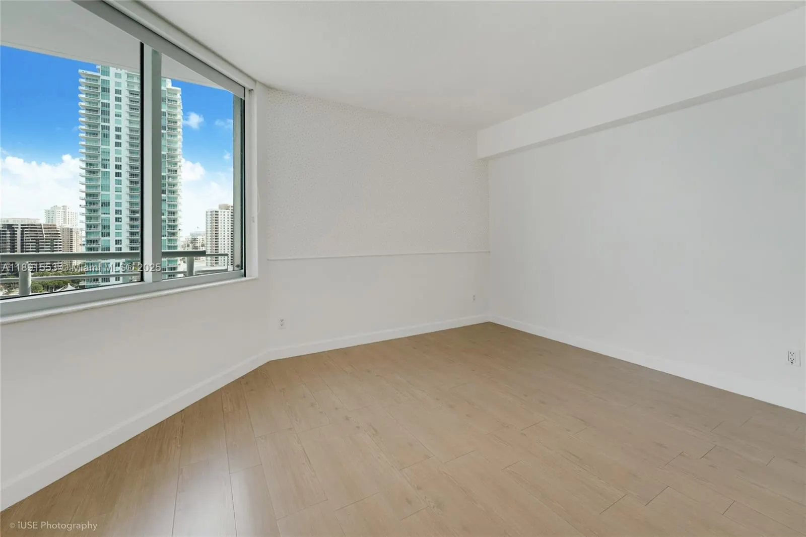 325 S Biscayne Blvd, #1721