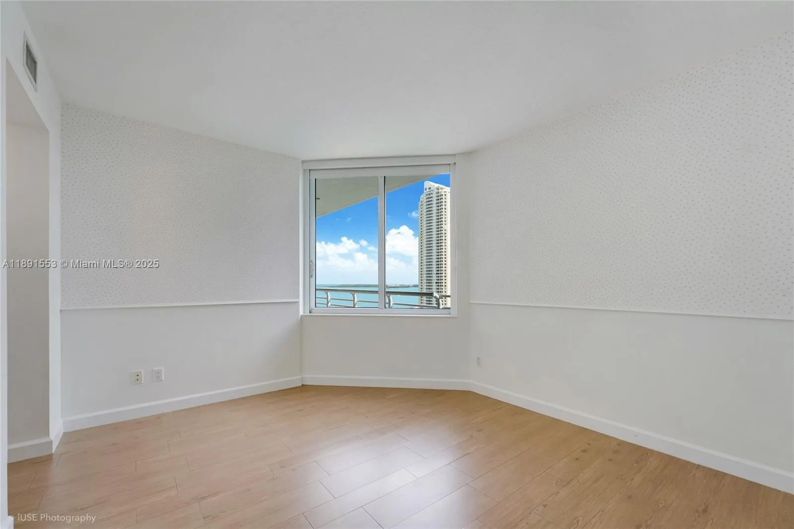 325 S Biscayne Blvd, #1721