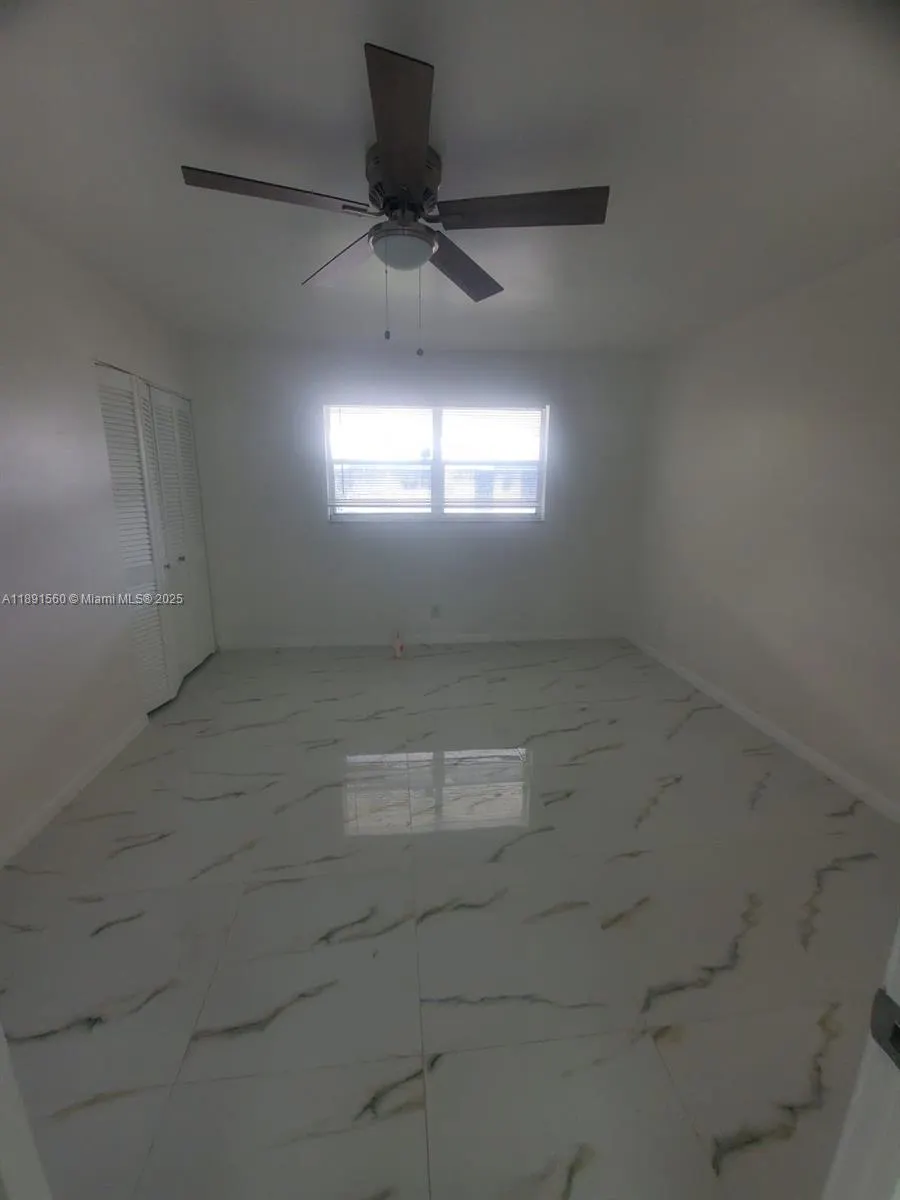 3300 Spanish Moss Ter, #411