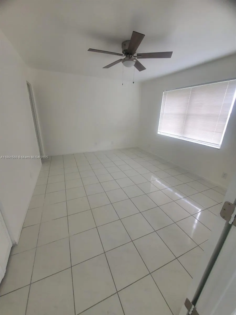 3300 Spanish Moss Ter, #411