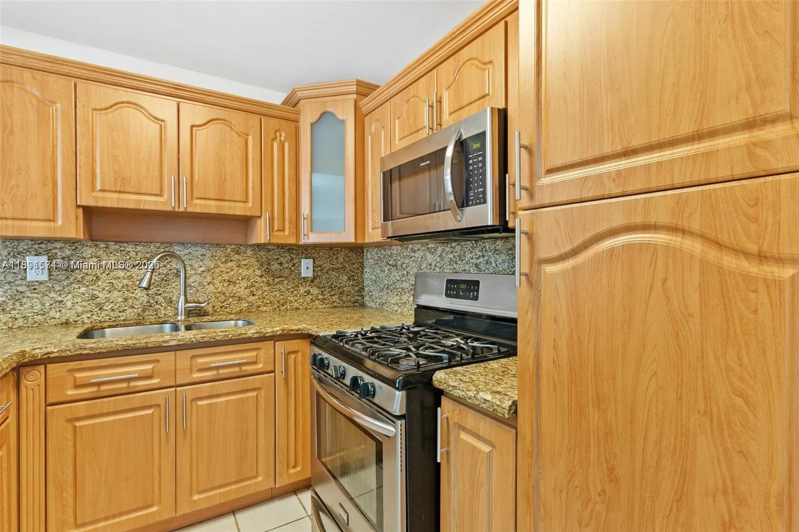 1300 W 47th Pl, #223