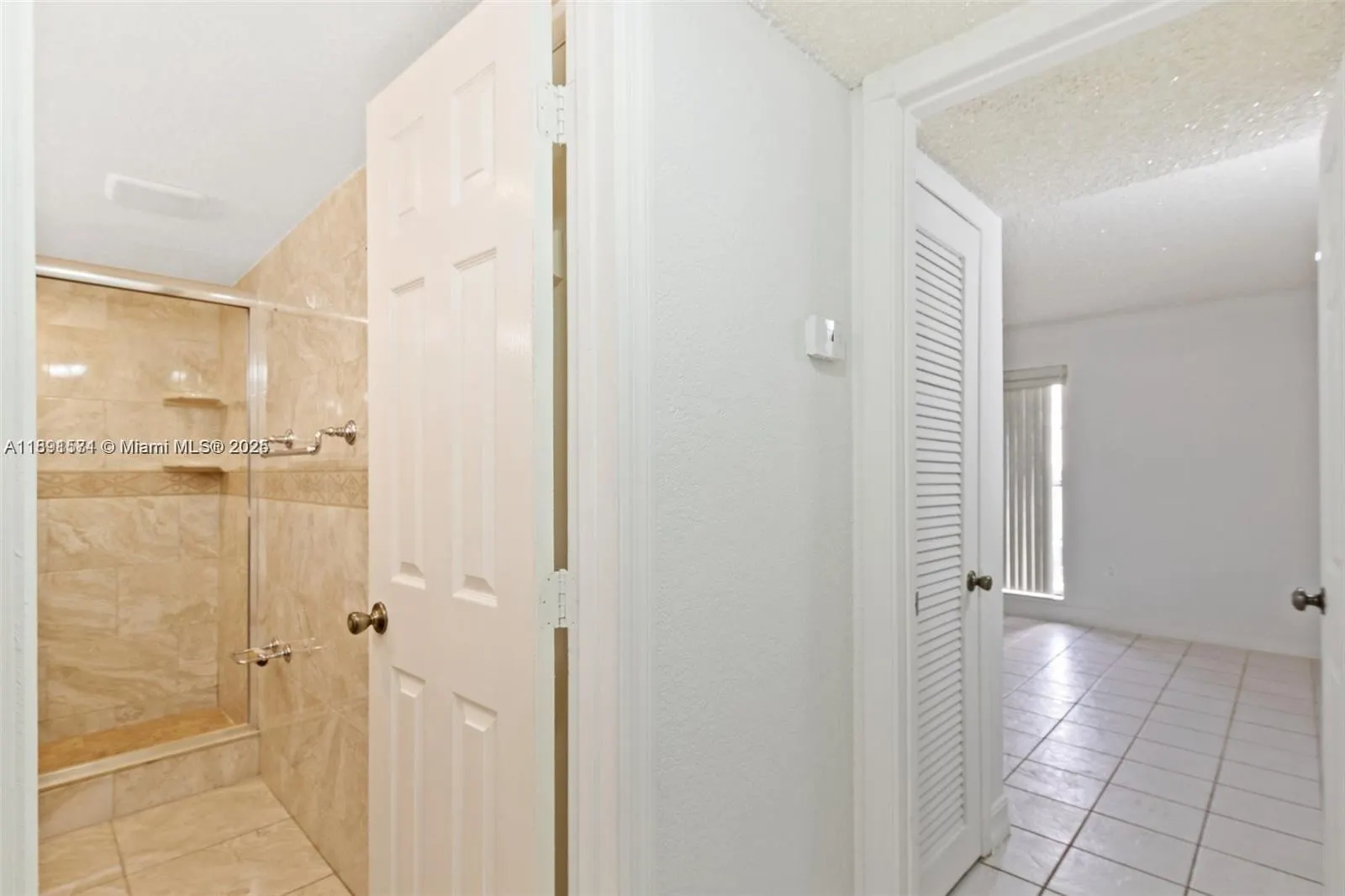 1300 W 47th Pl, #223