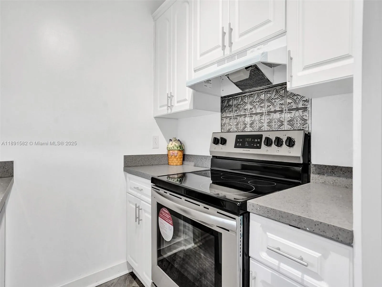 17791 NE 13th Ave