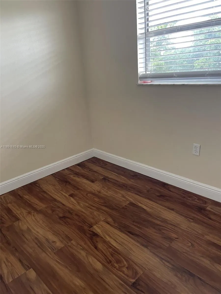 8285 Sunrise Lakes Blvd, #310