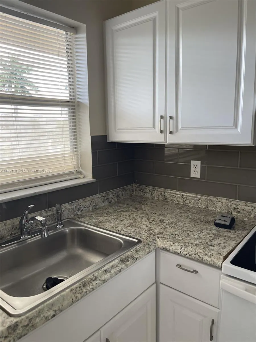 8285 Sunrise Lakes Blvd, #310