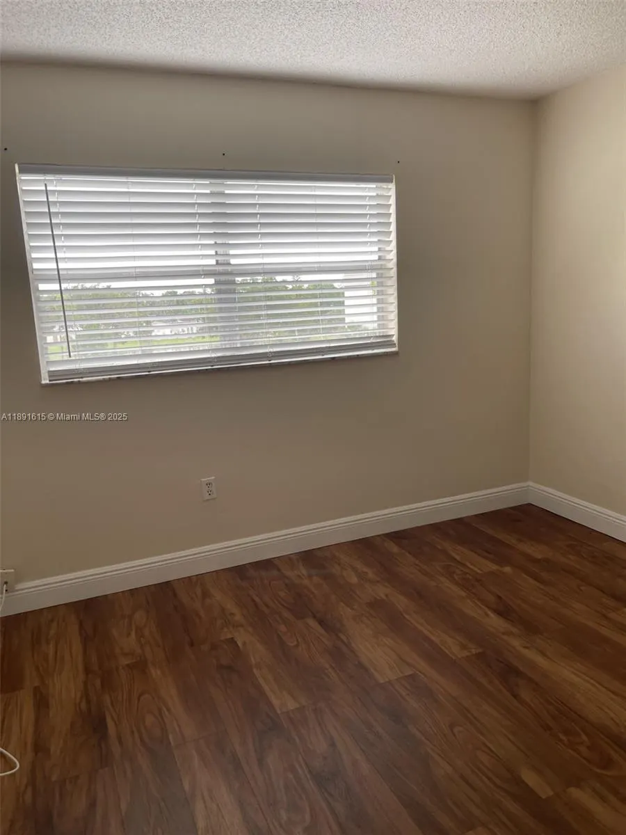 8285 Sunrise Lakes Blvd, #310