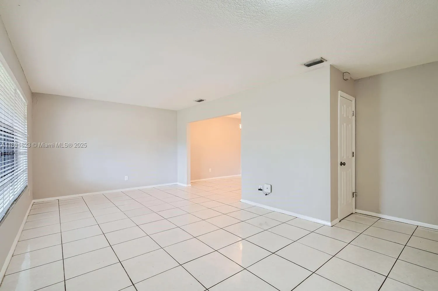 7301 NW 11th St