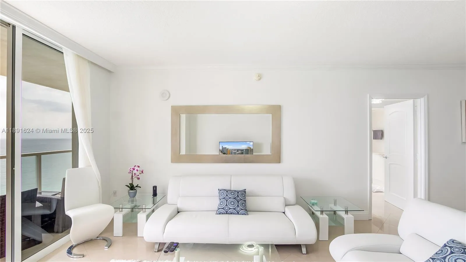 16699 Collins Ave, #2602