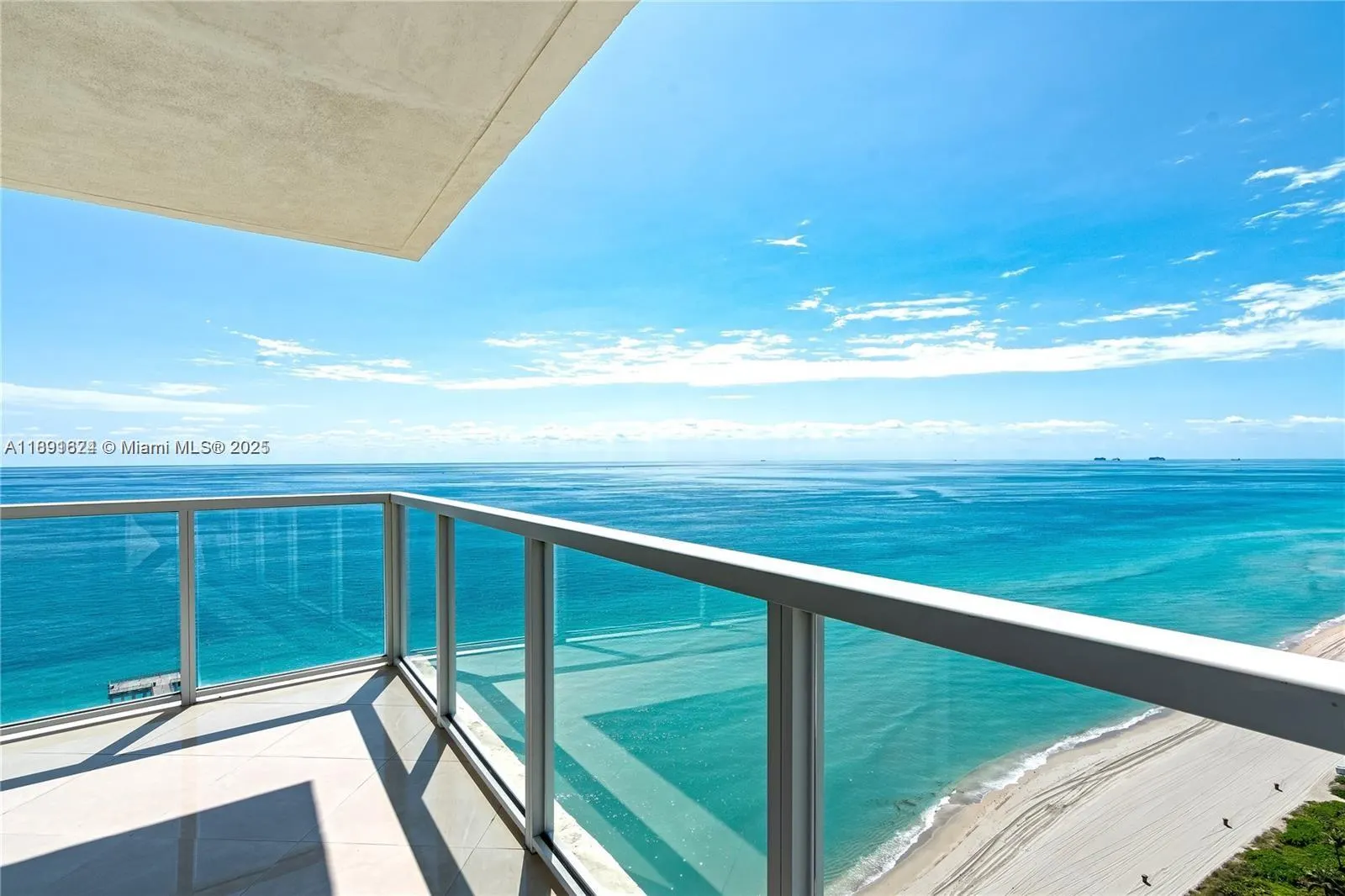 16699 Collins Ave, #2602