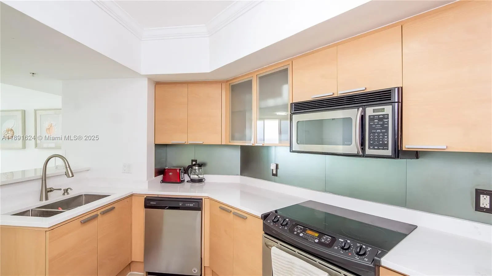 16699 Collins Ave, #2602