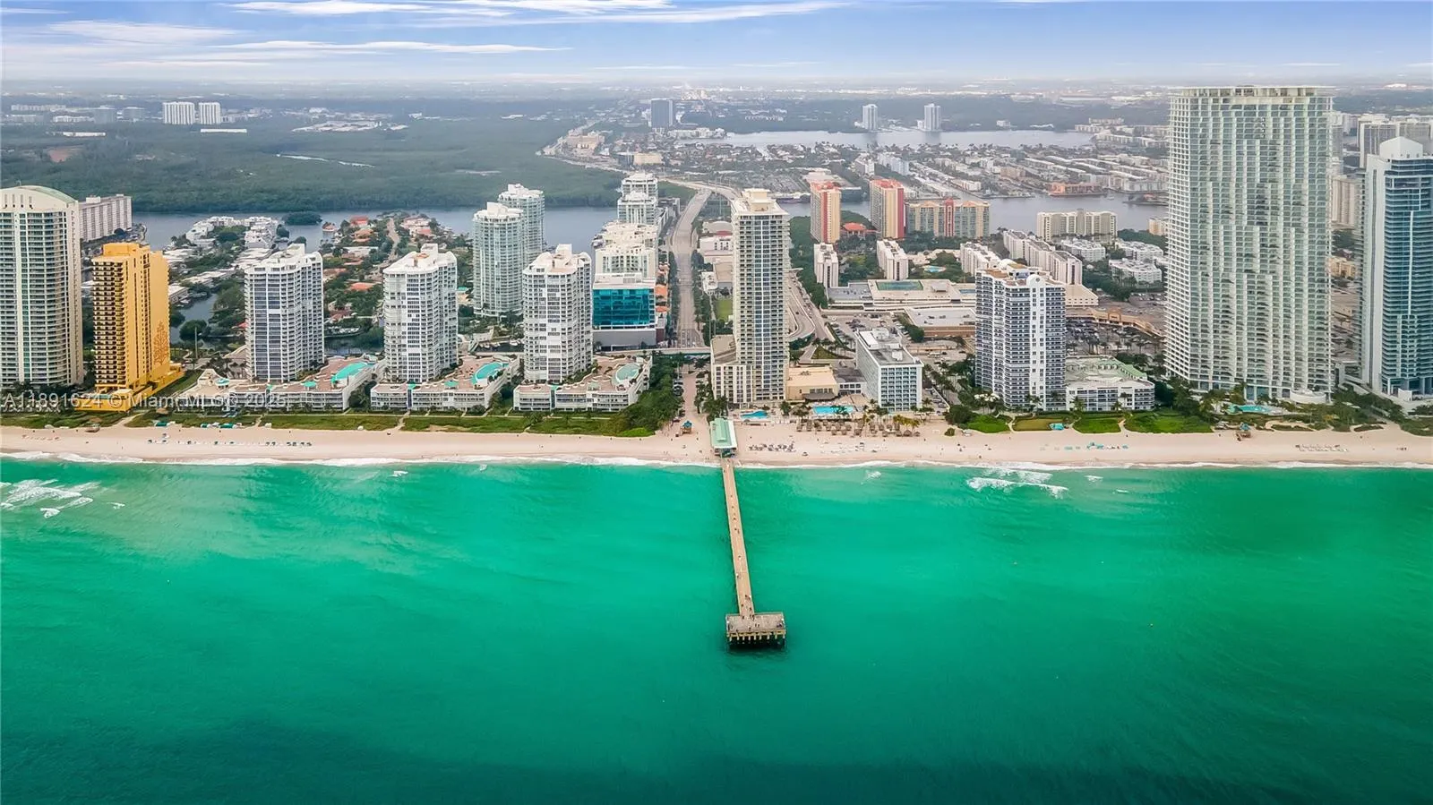 16699 Collins Ave, #2602