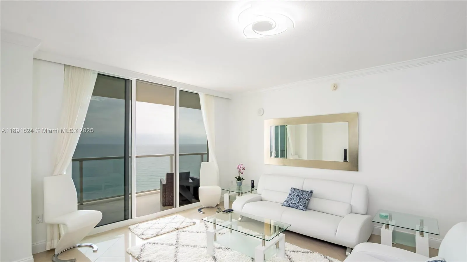 16699 Collins Ave, #2602