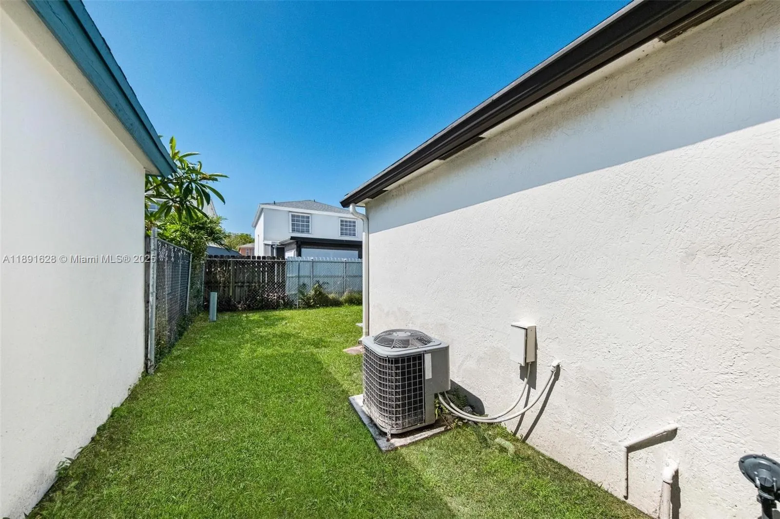 13910 SW 160th Ter