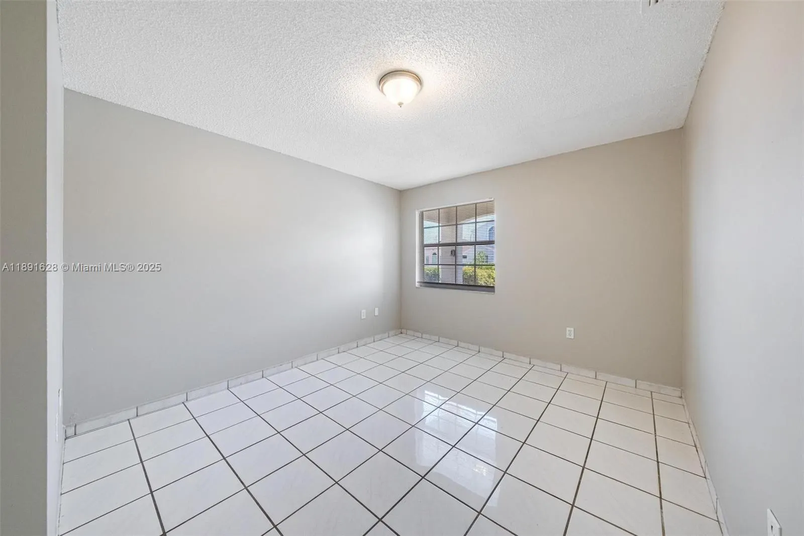 13910 SW 160th Ter