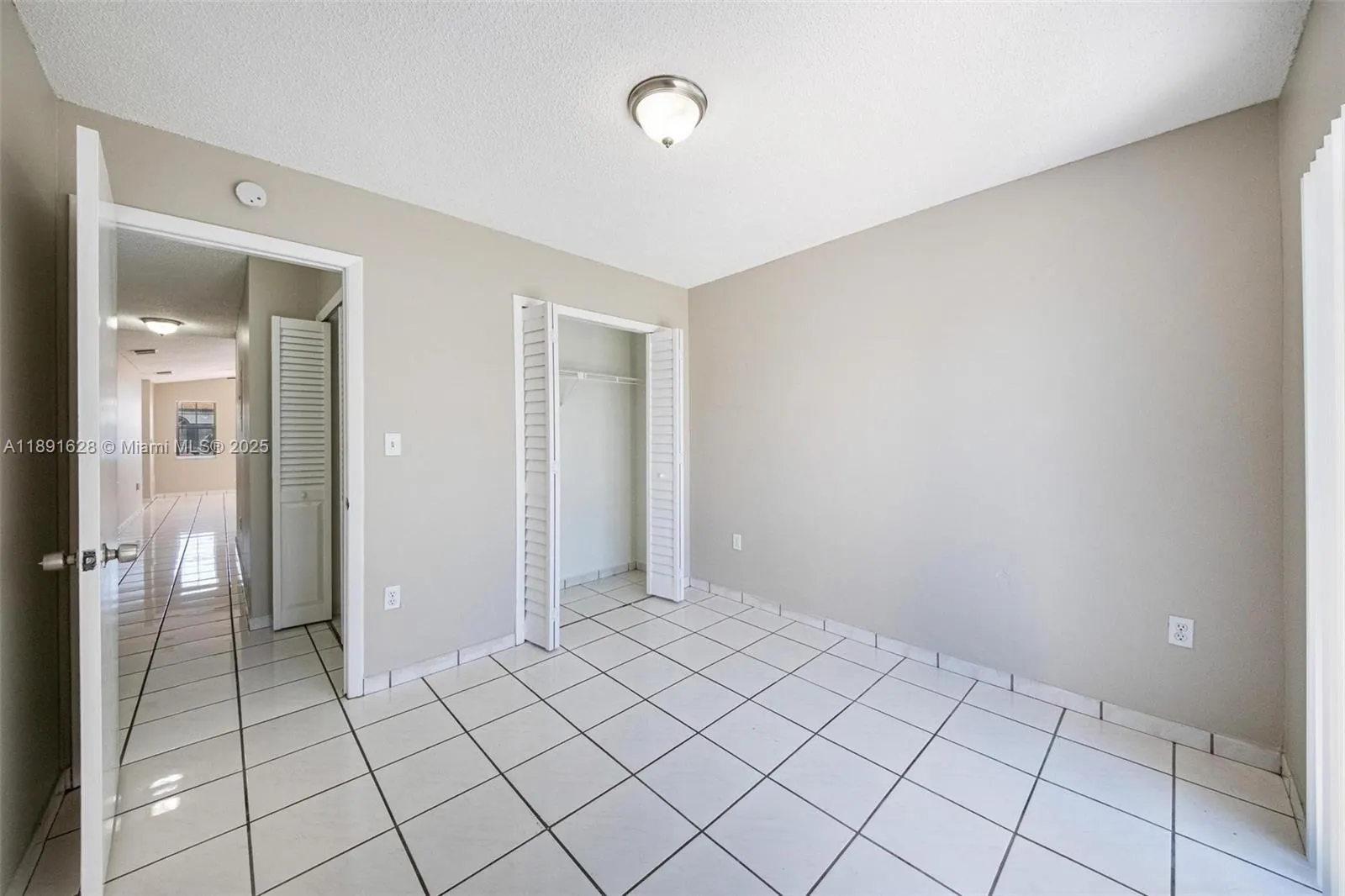 13910 SW 160th Ter