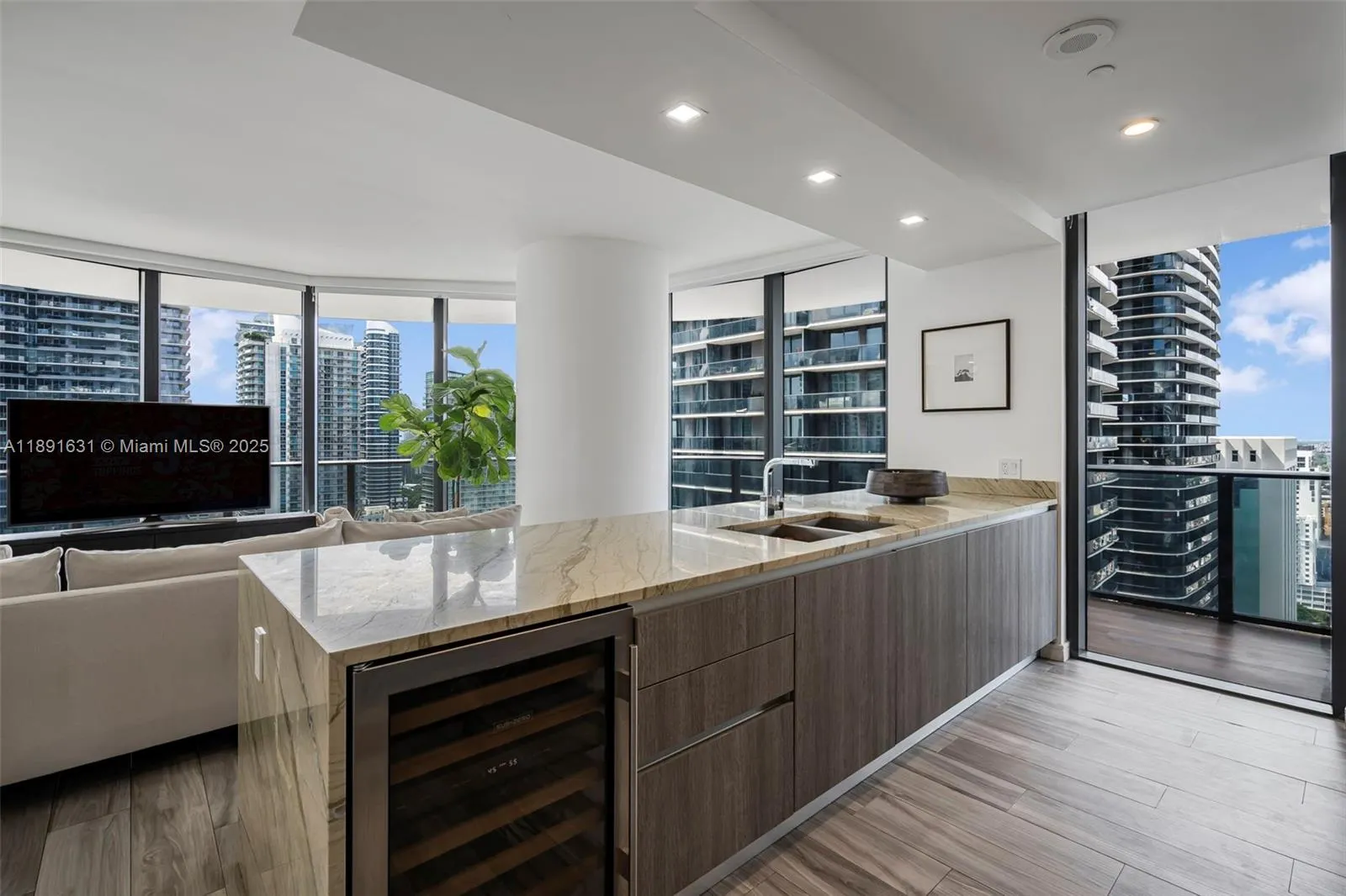 801 S Miami Ave, #2901