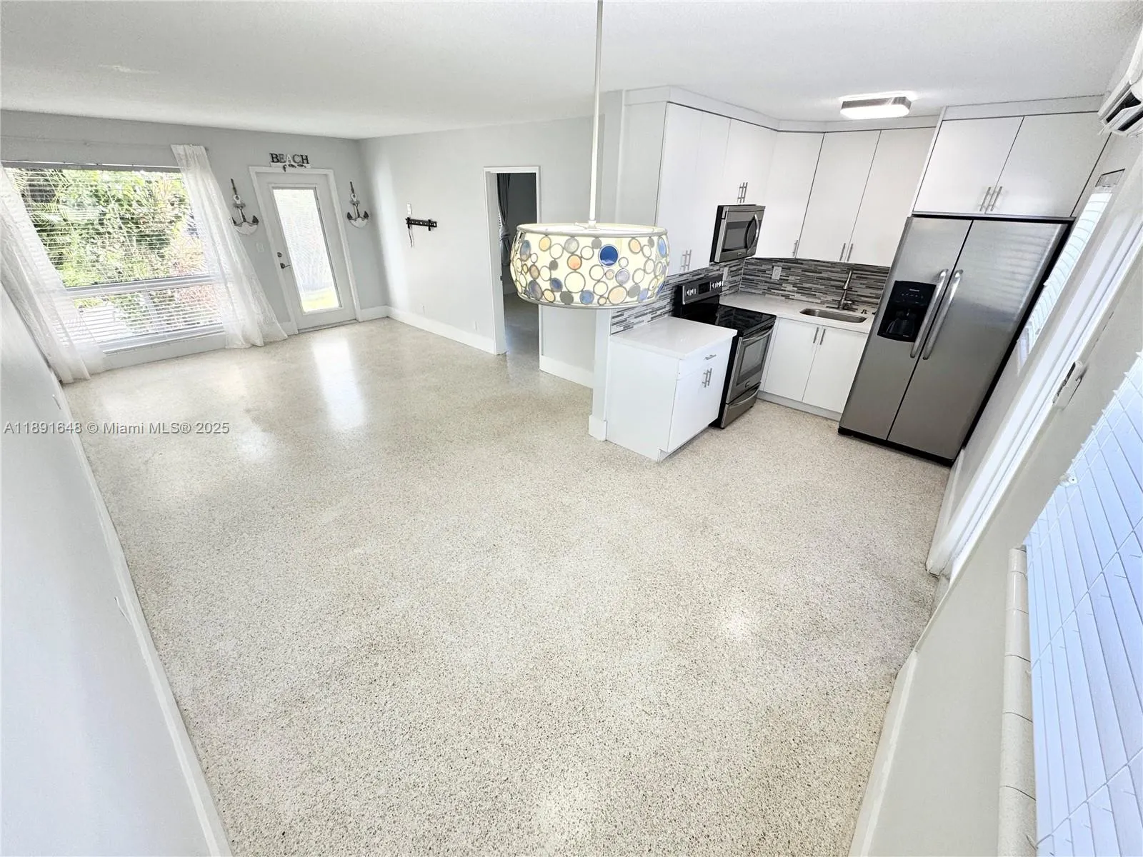 1601 SE 15th St, #1B