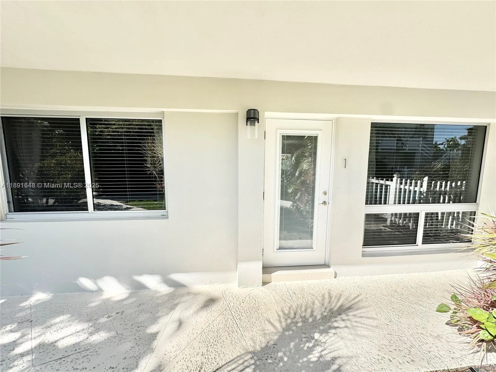 1601 SE 15th St, #1B
