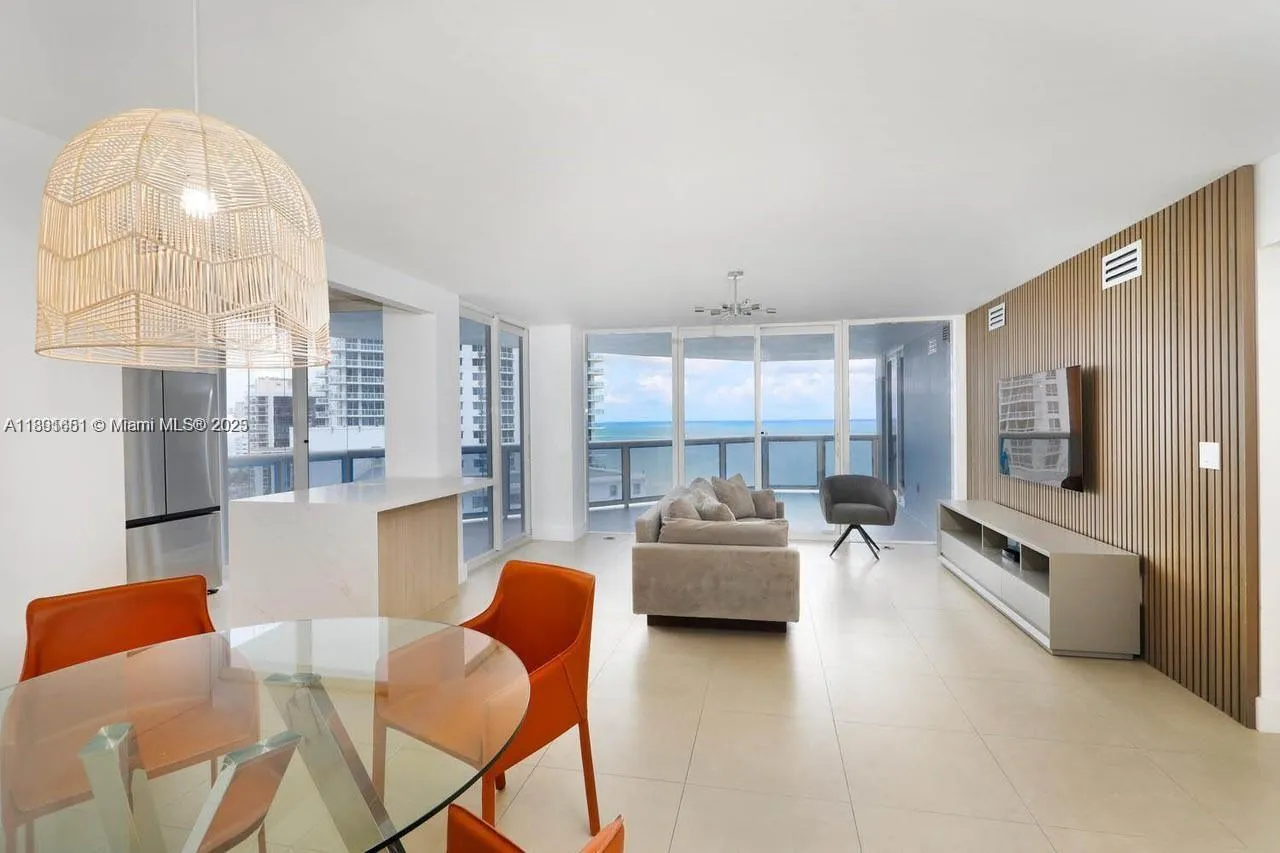 6301 Collins Ave, #1608