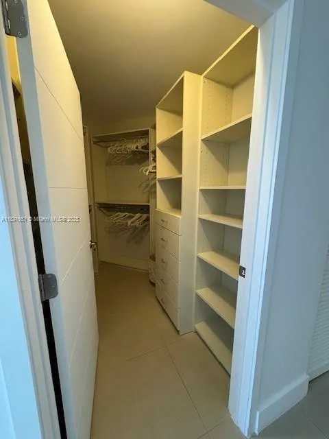6301 Collins Ave, #1608