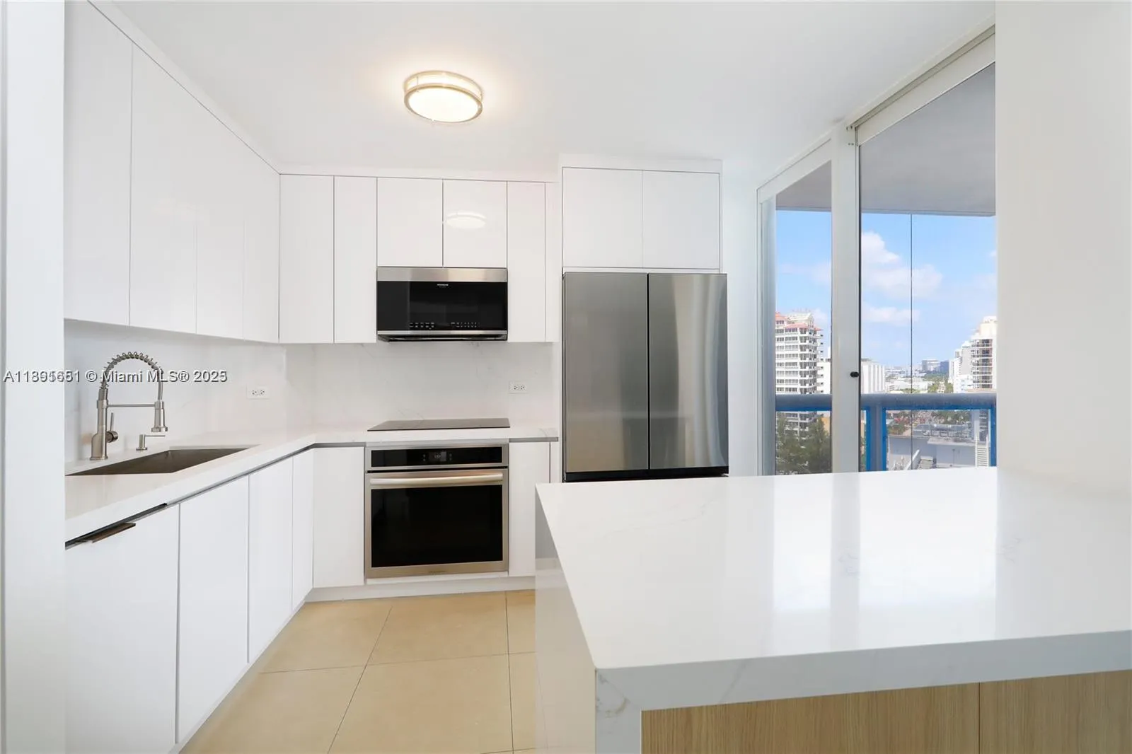 6301 Collins Ave, #1608